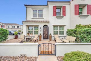 2477 W MARKET Place 41, Chandler, AZ 85248