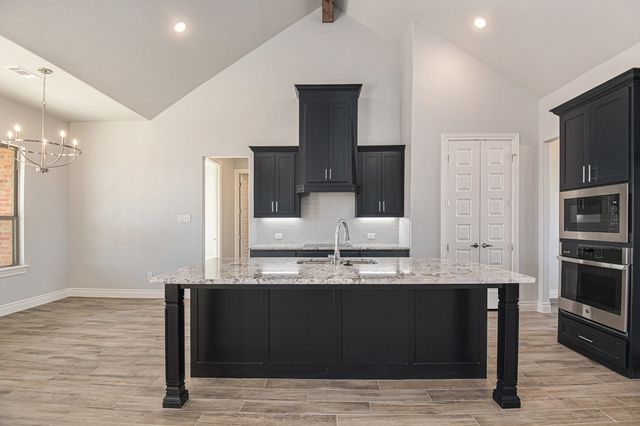 628 Gatlin Pass, Azle, TX 76020