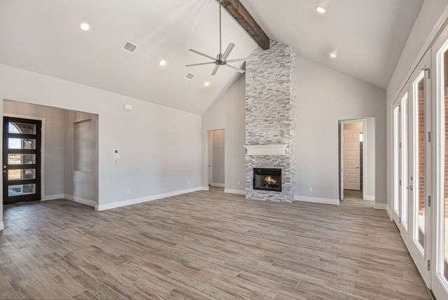 628 Gatlin Pass, Azle, TX 76020