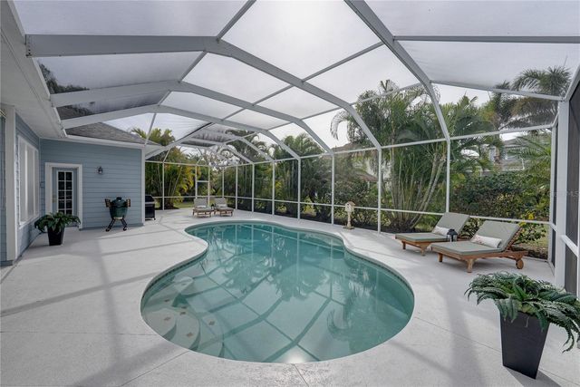 5252 BRIGHTON SHORE DRIVE, Apollo Beach, FL 33572