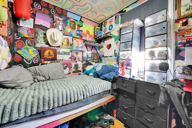 850 N Kildare Avenue, Chicago, IL 60651