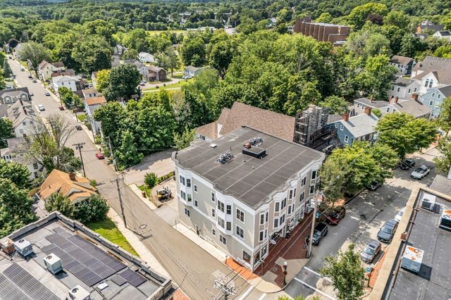 104 Main St 2, Amesbury, MA 01913