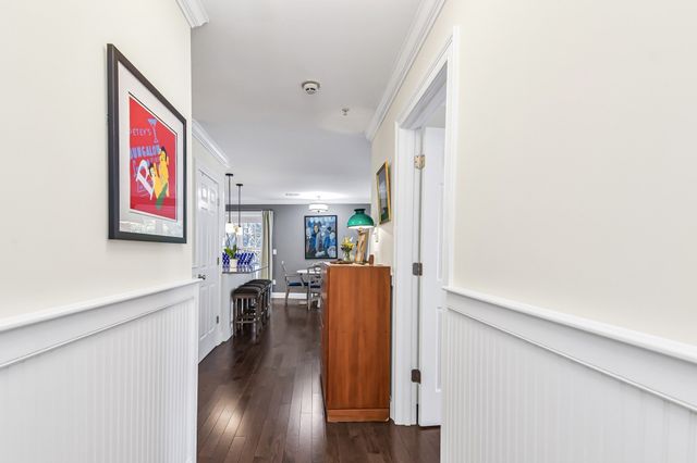 104 Main St 2, Amesbury, MA 01913