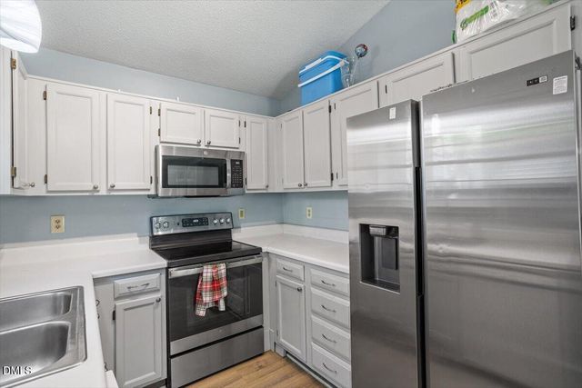 301 Round About Road, Holly Springs, NC 27540