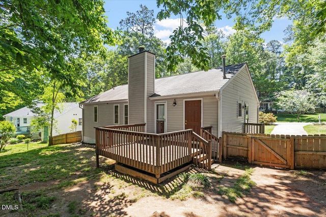 301 Round About Road, Holly Springs, NC 27540