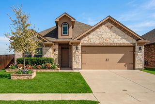 3616 Pinto Way, Aubrey, TX 76227