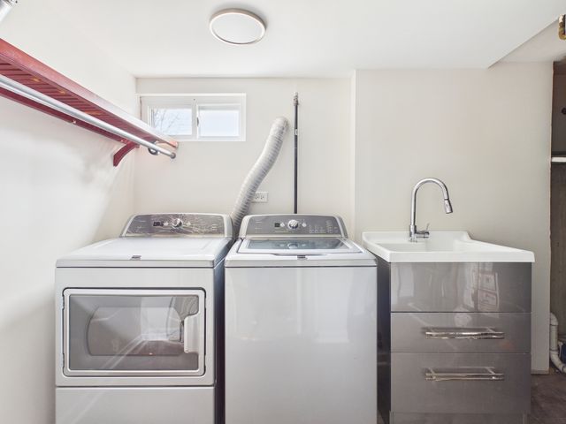 1415 S Evergreen Avenue, Arlington Heights, IL 60005