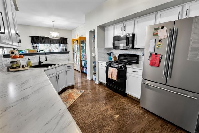 16501 S Nottingham Court, Lockport, IL 60441