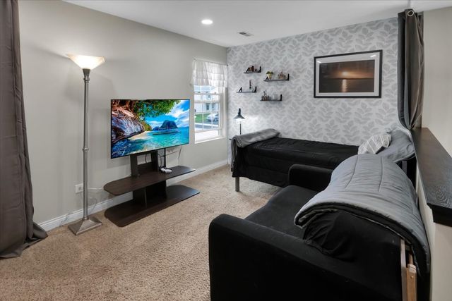 16501 S Nottingham Court, Lockport, IL 60441