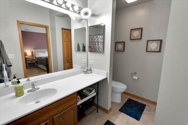 16501 S Nottingham Court, Lockport, IL 60441