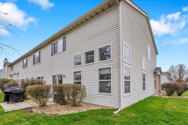 16501 S Nottingham Court, Lockport, IL 60441