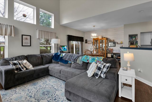 16501 S Nottingham Court, Lockport, IL 60441