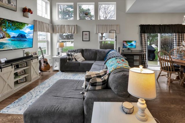 16501 S Nottingham Court, Lockport, IL 60441