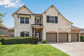 702 Red Elm Lane, Conroe, TX 77304