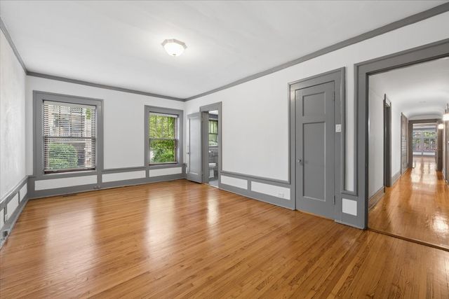 717 W Junior Terrace 1, Chicago, IL 60613