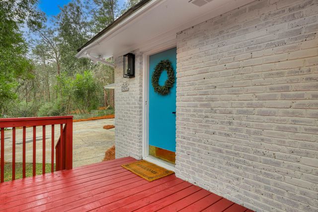 909 Valley Road, Aiken, SC 29801