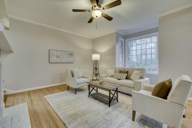 909 Valley Road, Aiken, SC 29801