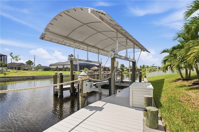 3302 NW 18th ST, Cape Coral, FL 33993