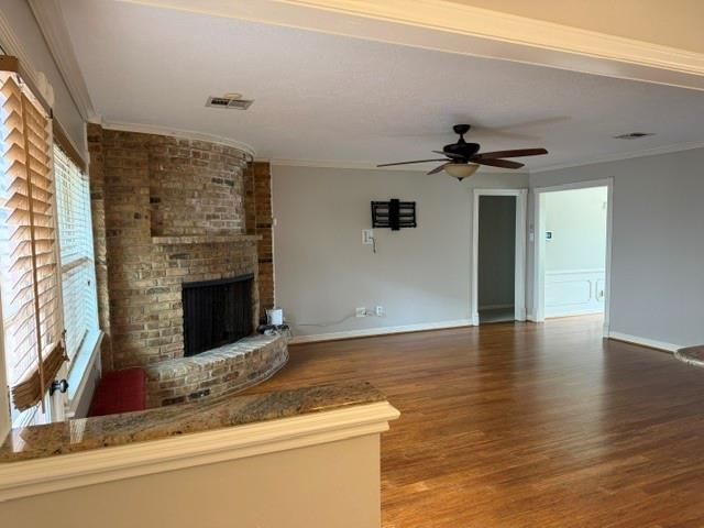 5031 Twin Candle Drive, Houston, TX 77018