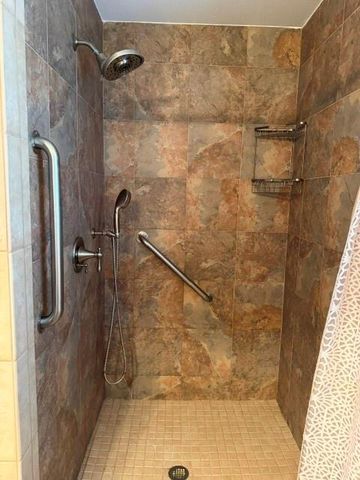 5031 Twin Candle Drive, Houston, TX 77018