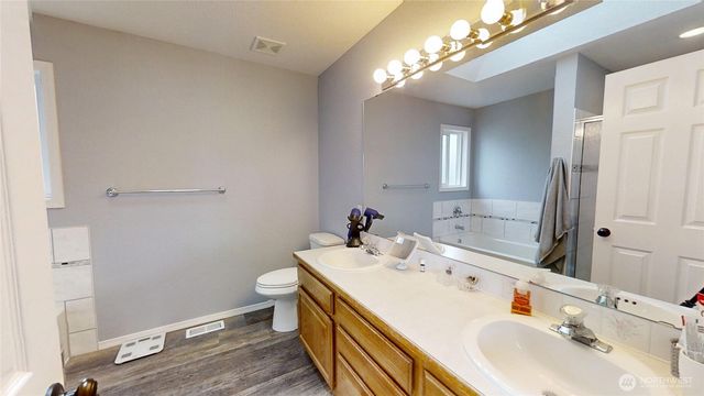 9317 Eld Court NE, Lacey, WA 98516