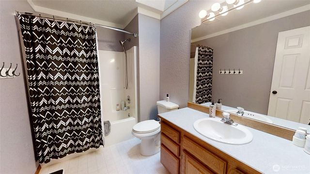 9317 Eld Court NE, Lacey, WA 98516