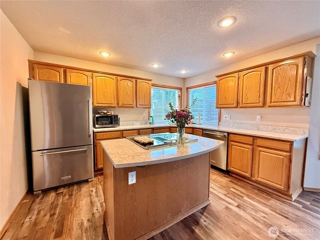 9317 Eld Court NE, Lacey, WA 98516