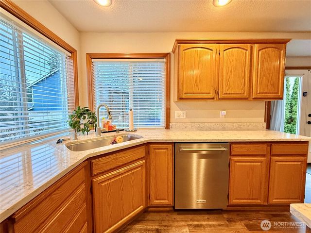 9317 Eld Court NE, Lacey, WA 98516