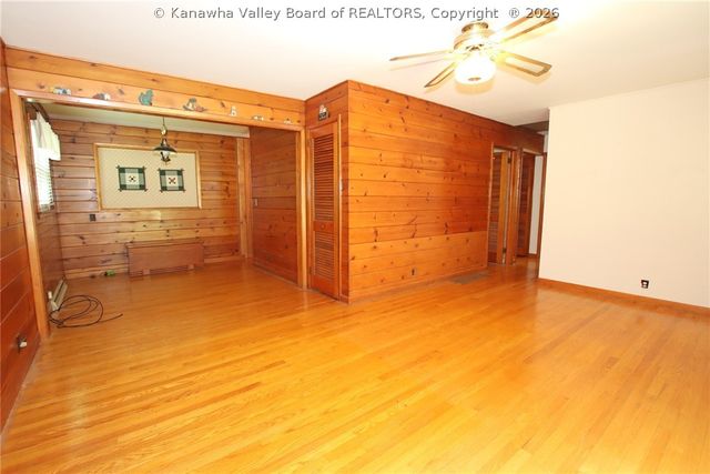 818 Daverton Road, Charleston, WV 25303