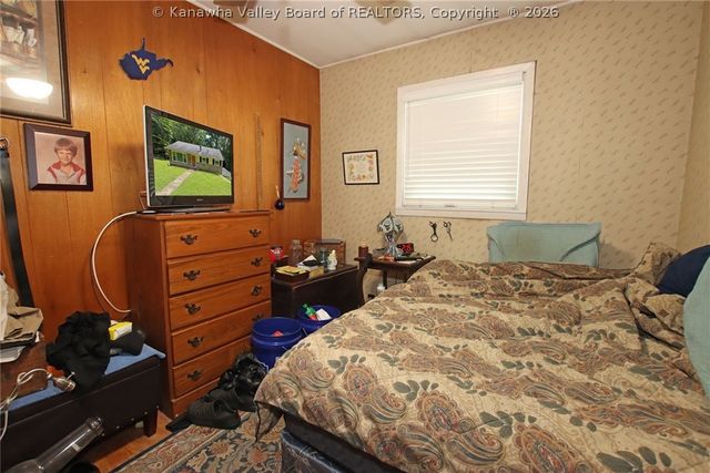 818 Daverton Road, Charleston, WV 25303