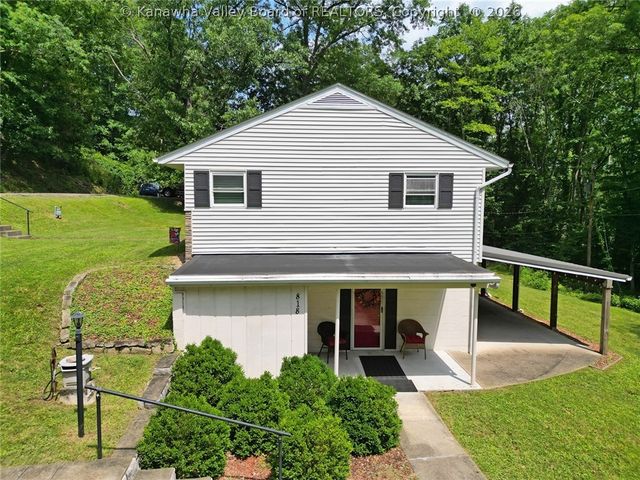 818 Daverton Road, Charleston, WV 25303