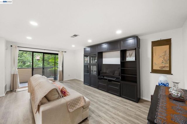 162 Shaniko Cmn 66, Fremont, CA 94539