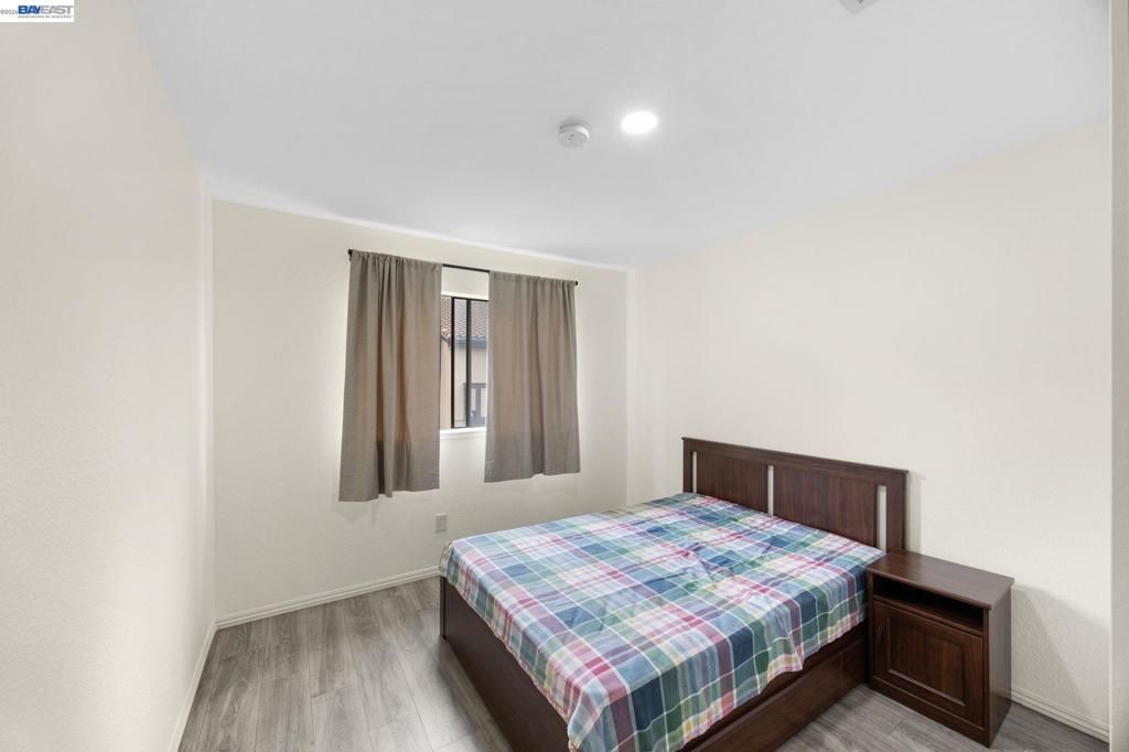 Image 11 of property listing at 162 Shaniko Cmn 66, Fremont, CA 94539