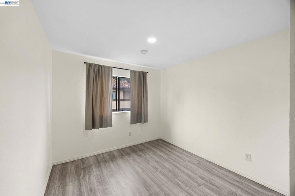 Image 14 of property listing at 162 Shaniko Cmn 66, Fremont, CA 94539