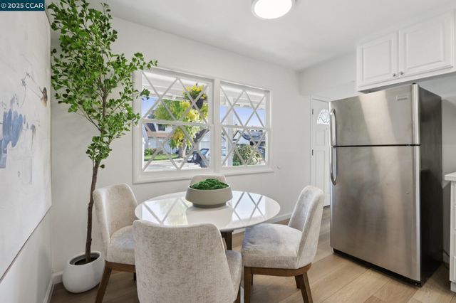 1467 Cape Cod Way, Concord, CA 94521