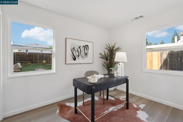 1467 Cape Cod Way, Concord, CA 94521