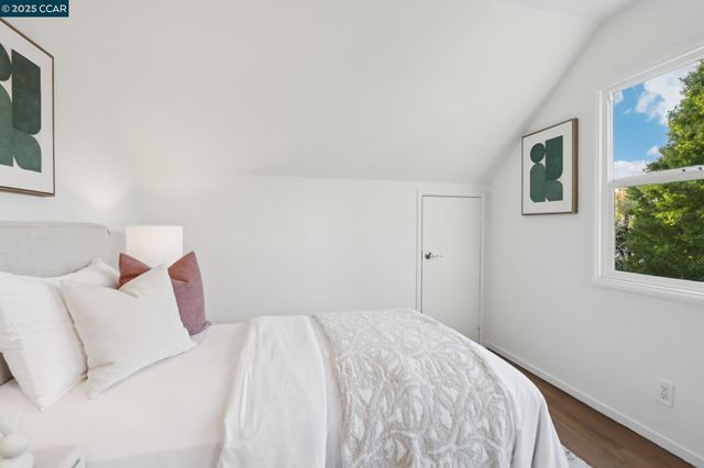 1467 Cape Cod Way, Concord, CA 94521