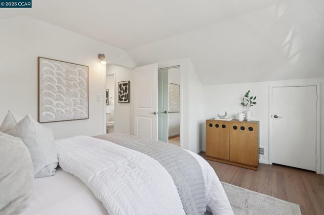 1467 Cape Cod Way, Concord, CA 94521