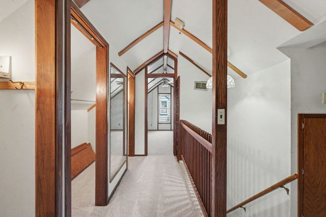 3830 Zenith Avenue N, Robbinsdale, MN 55422