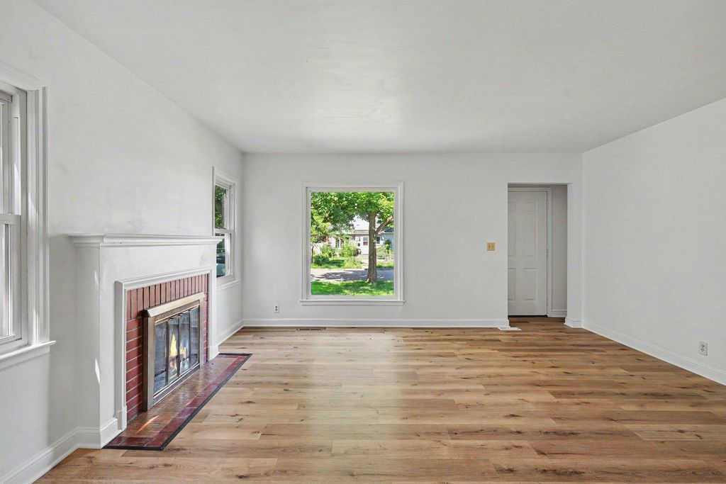 3830 Zenith Avenue N, Robbinsdale, MN 55422 — photo 3