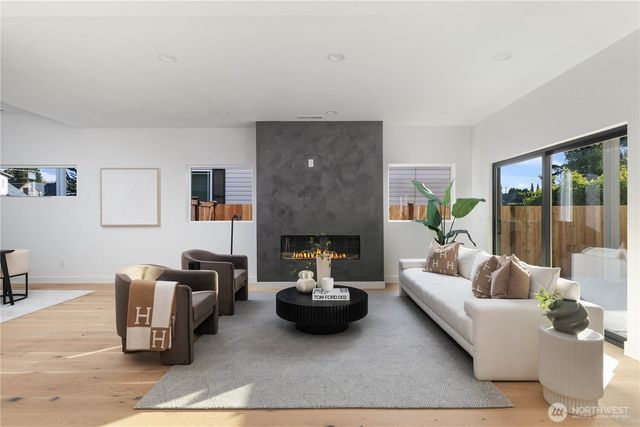 511 Morris Avenue S, Renton, WA 98057