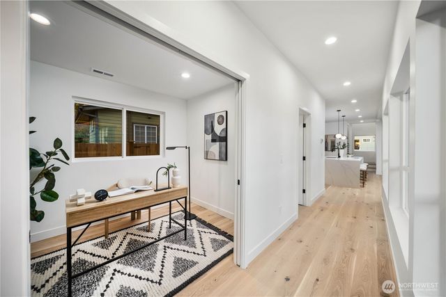 511 Morris Avenue S, Renton, WA 98057