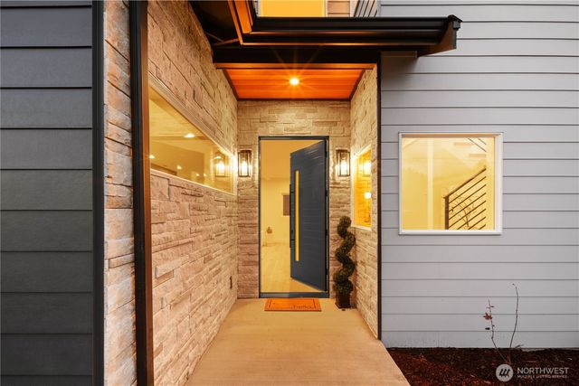 511 Morris Avenue S, Renton, WA 98057