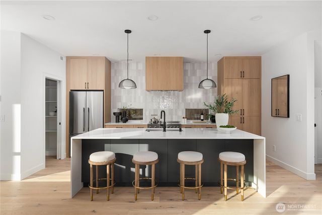 511 Morris Avenue S, Renton, WA 98057