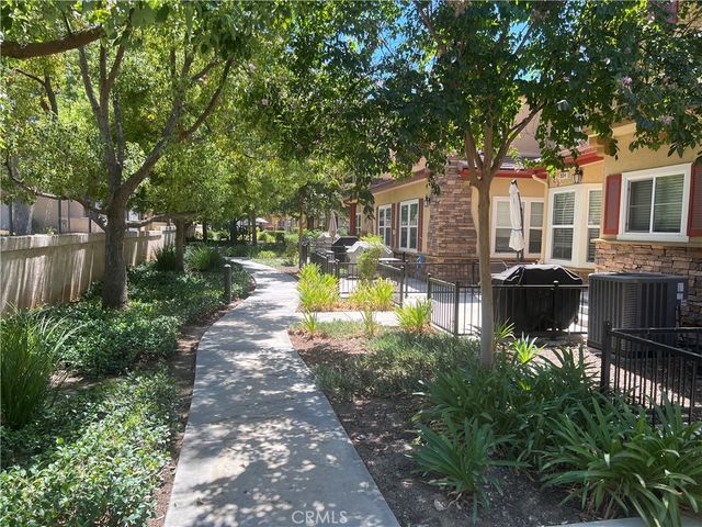 1510 Orange Avenue 902, Redlands, CA 92373