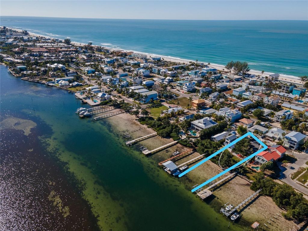 2316 CANASTA DRIVE, BRADENTON BEACH, FL 34217 — exterior