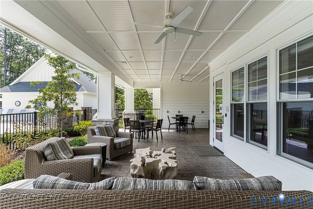 7721 Medalist Ln, New Kent, VA 23124