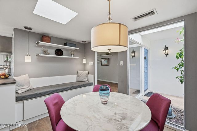 2854 W Magee Rd. Road, Tucson, AZ 85742