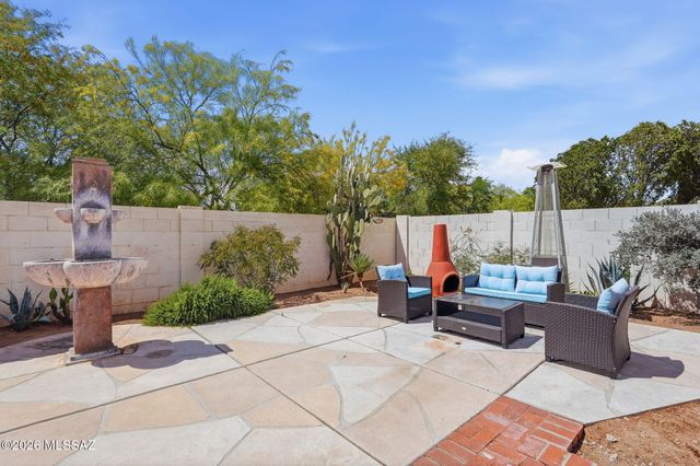 2854 W Magee Rd. Road, Tucson, AZ 85742