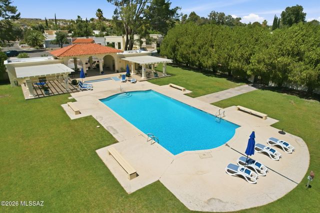 2854 W Magee Rd. Road, Tucson, AZ 85742